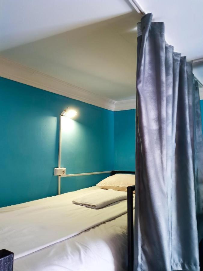Harmony Backpackers Hostel 바투미 외부 사진