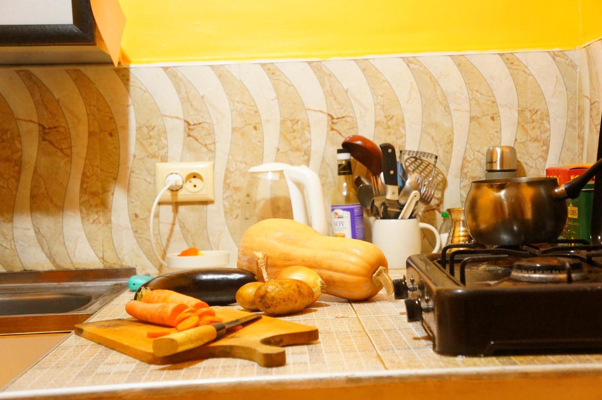 Harmony Backpackers Hostel 바투미 외부 사진
